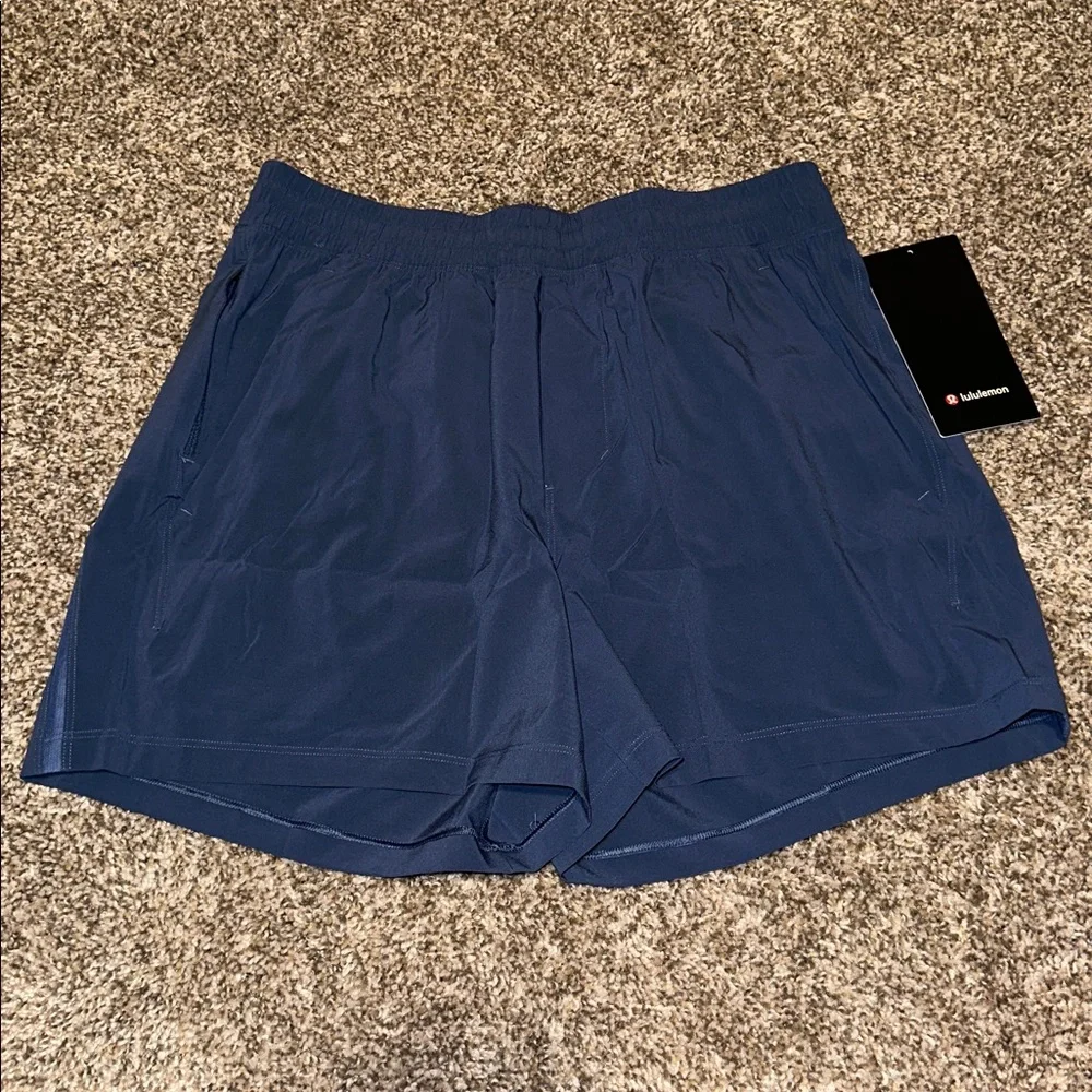 Lululemon Short 5” *Linerless